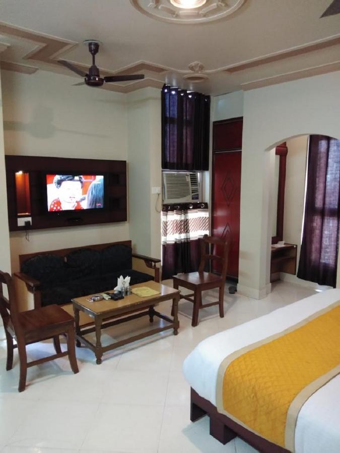 Hotel Samrat Rajasthan Hanumāngarh Exterior photo